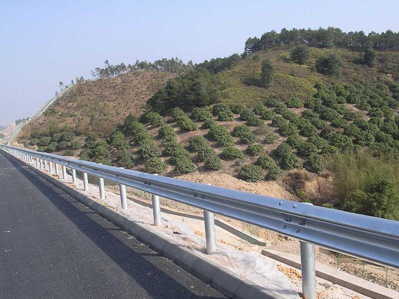 杭州路側護欄板